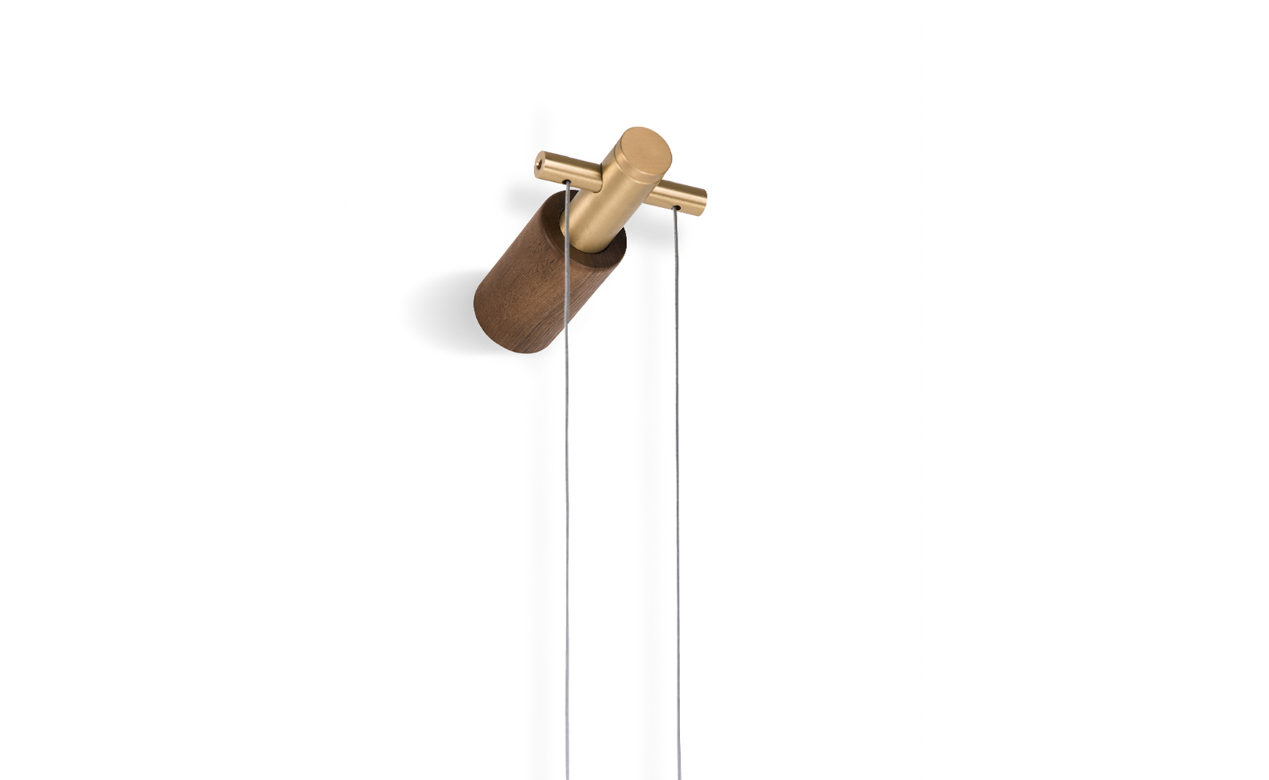 PEDPREM_PENDULO-PREMIUM_NOGAL_03_LOW-RES
