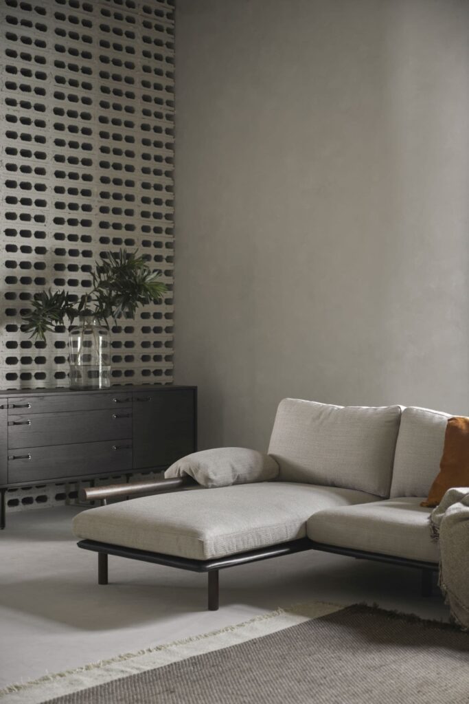 Stilt Daybed
