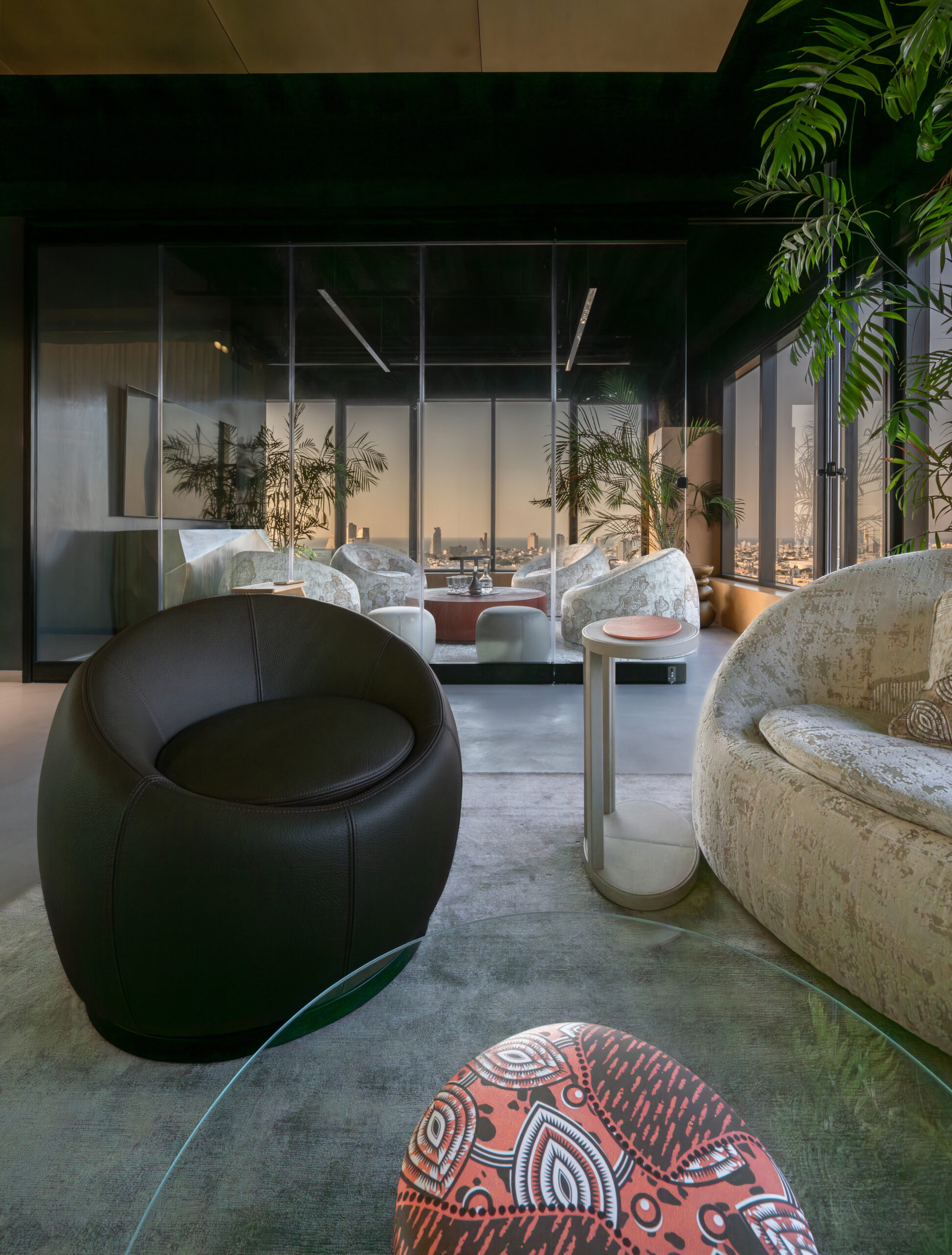 niso_halaf_ybox_6247