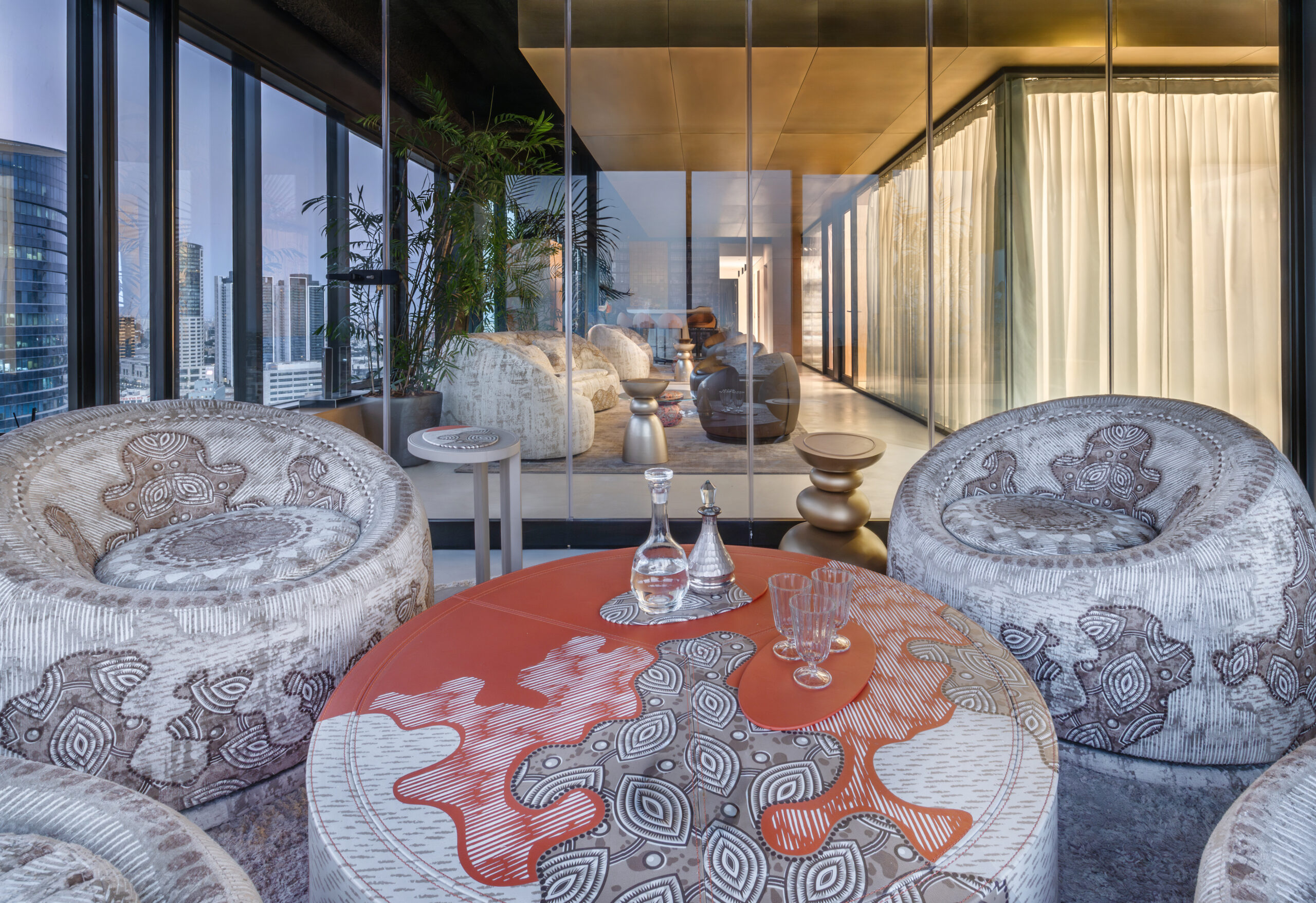 niso_halaf_ybox_6364