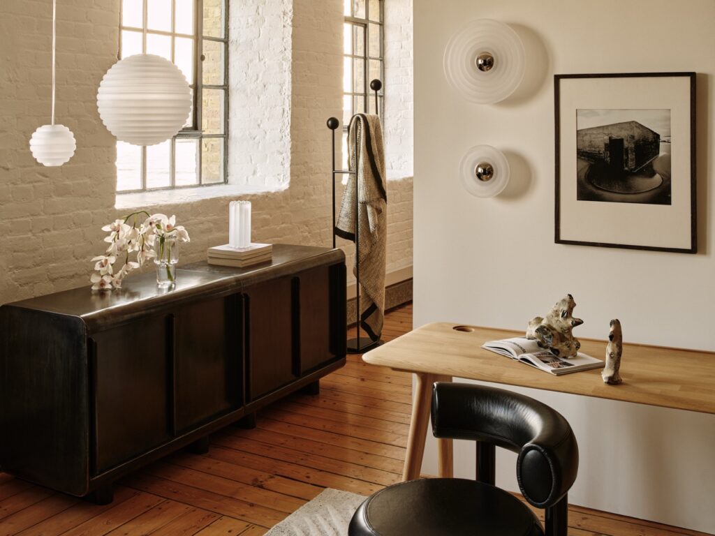 מנורת תלייה בינונית Press