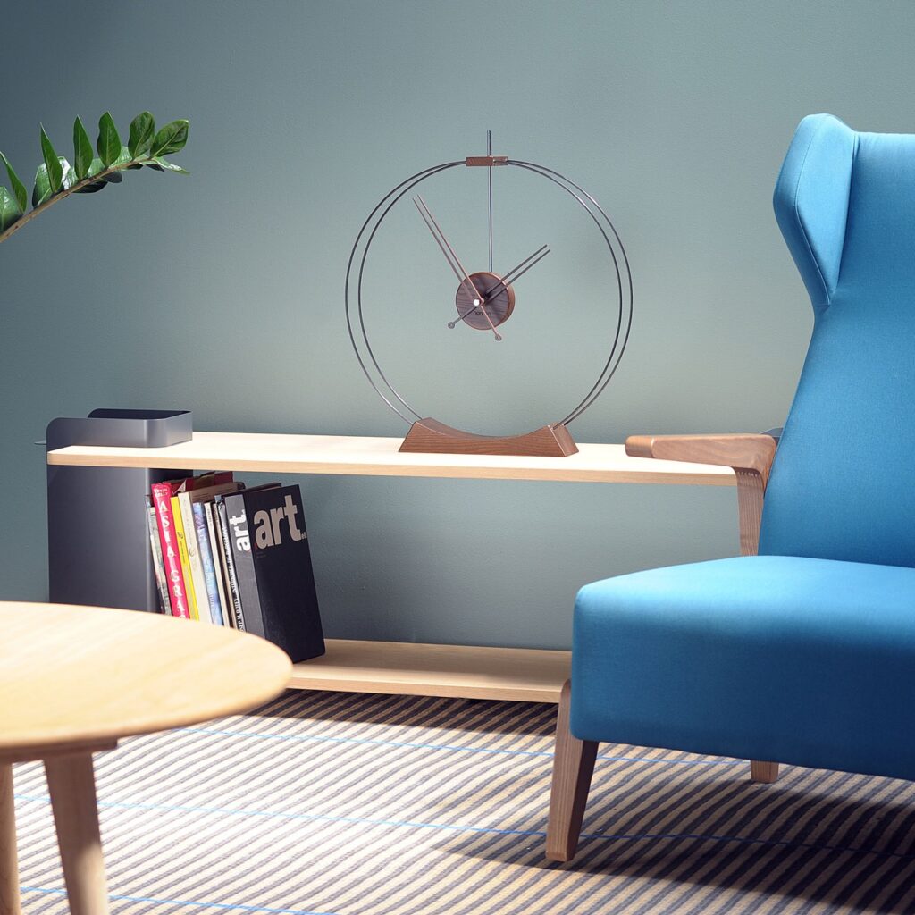 Aire Clock